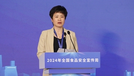 北京華天飲食控股集團有限公司副總經(jīng)理、食品安全總監 張紫薇 李凡攝_副本.jpg