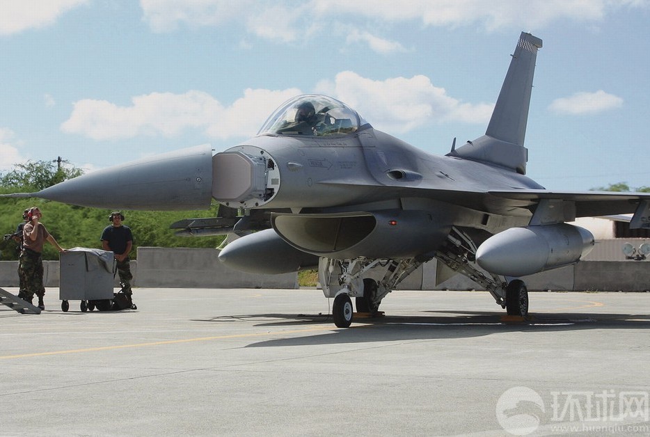 �n����܊����KF-16��C