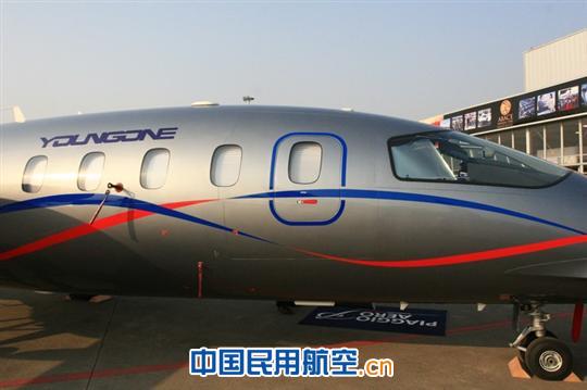 Piaggio Avanti II����(w��)�C