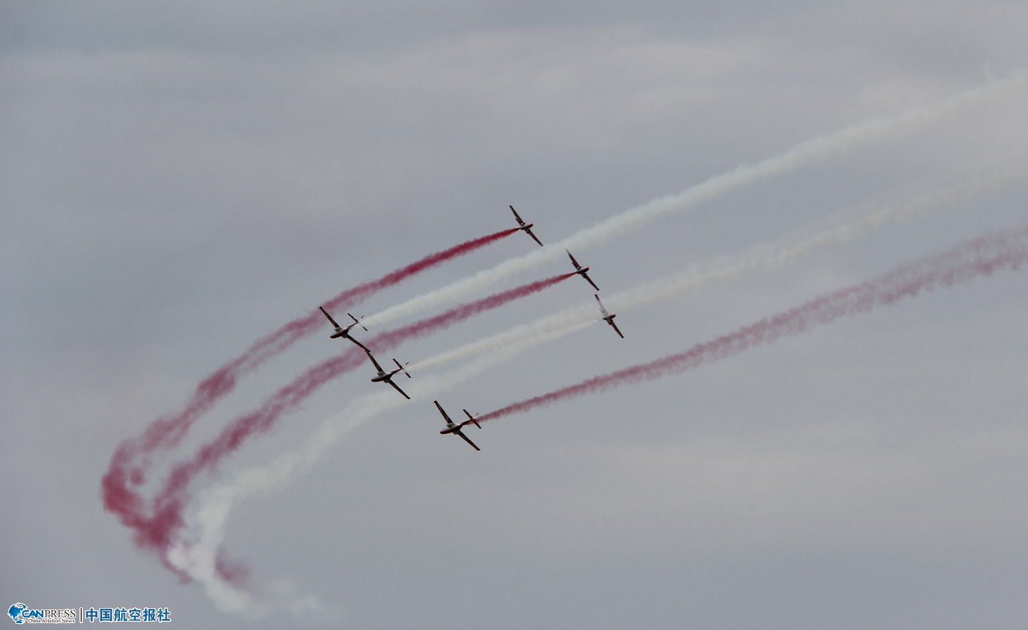 ���C���M(j��n)�о��ʵ��w�б���